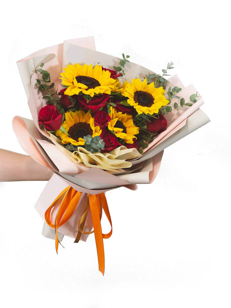 Radiant Sunflower Bouquet
