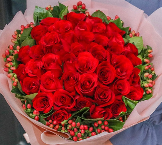 50 Red Roses With Hypericum