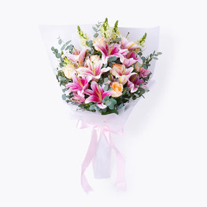 Classic Lily Bouquet