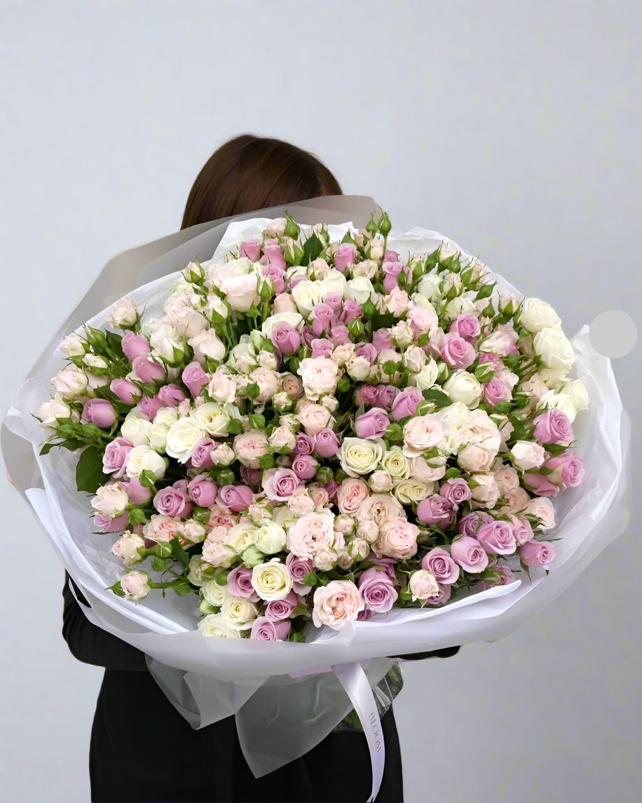 Large Pink and Peach Rose Bouquet